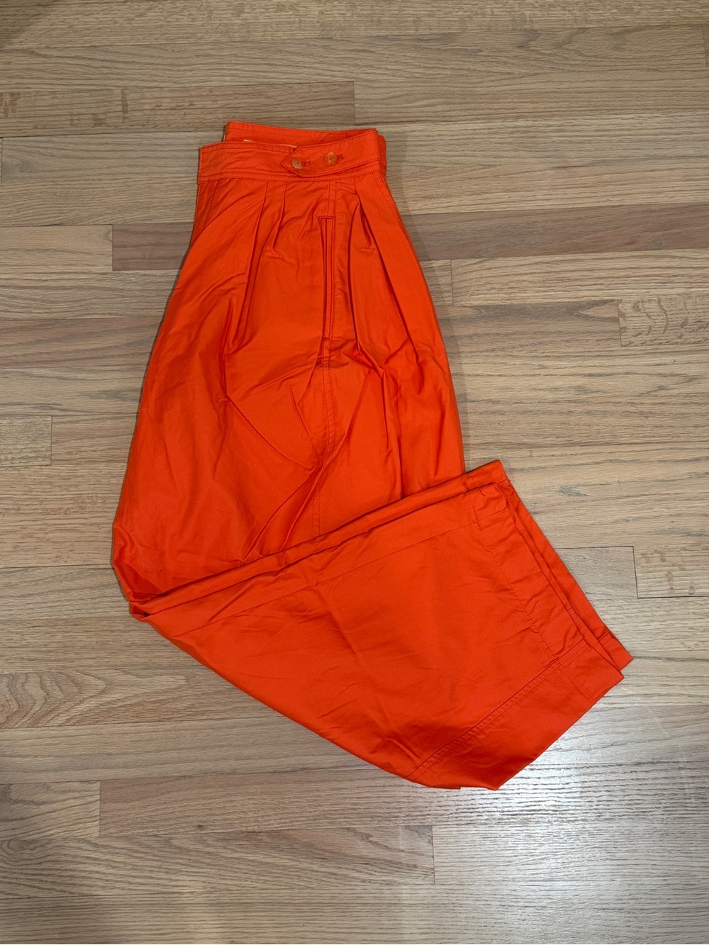 NWOT Anthropologie Bright Orange High-Waist Pleated Pants, Size 8